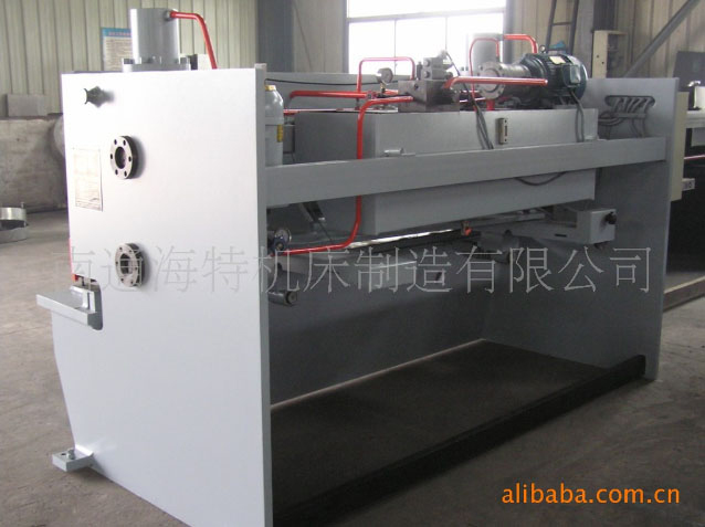 液壓閘式剪板機如何換上下刀